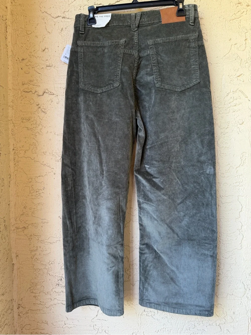Free People We The Free Deep Trance Corduroy Boyfriend Pant 26 Keepsake Clover - Picture 5 of 16